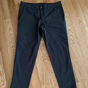 Lululemon mens 36 Commission pants like new 32” inseam dark gray